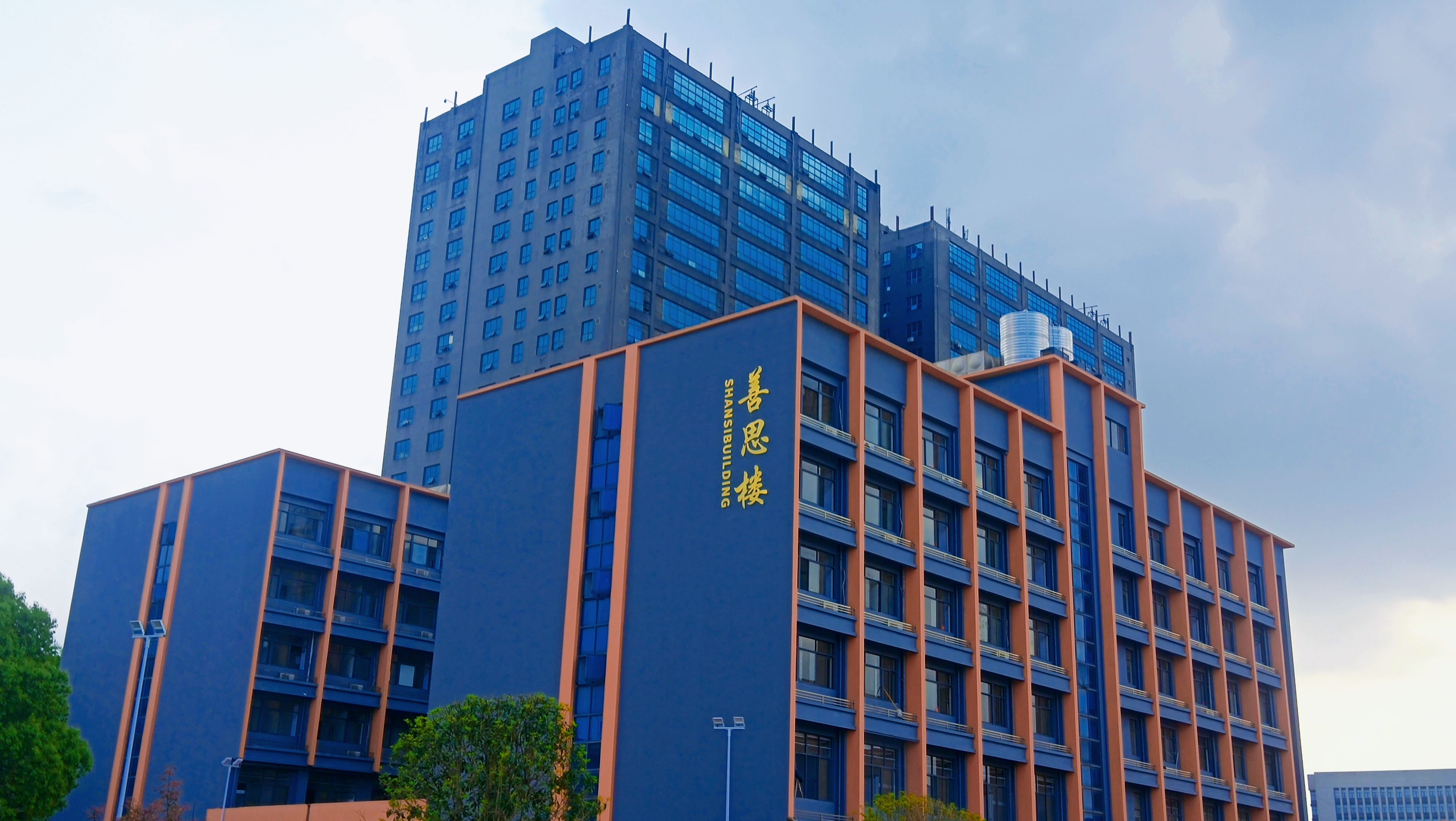 高考复读新政策下，湖南高考生怎样选择复读学校和机构？