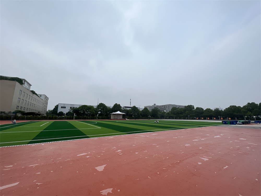 学校操场